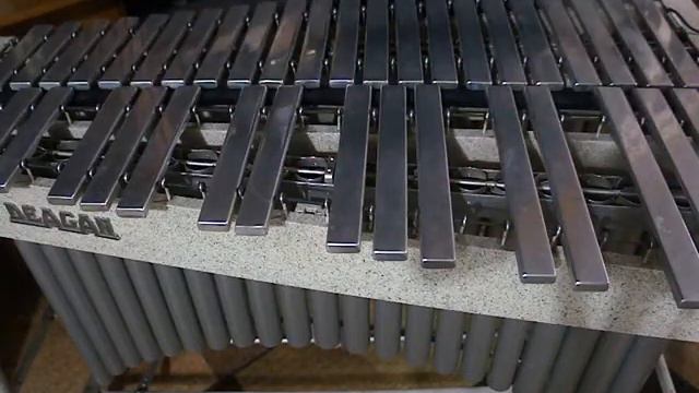 4 MALLETS - CLUSTER SKIES - RONZO - VIBRAPHONE - COMPOSER смотреть онлайн