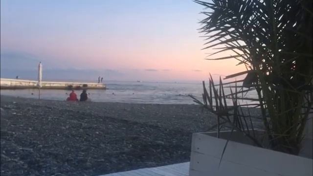 В Сочи температура воды снизилась до 23 градусов смотреть онлайн
