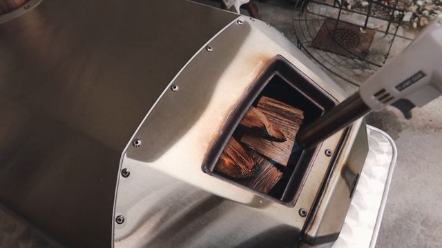 How to Use the Ooni Karu Oven to Make Neapolitan-Style Pizzas смотреть онлайн