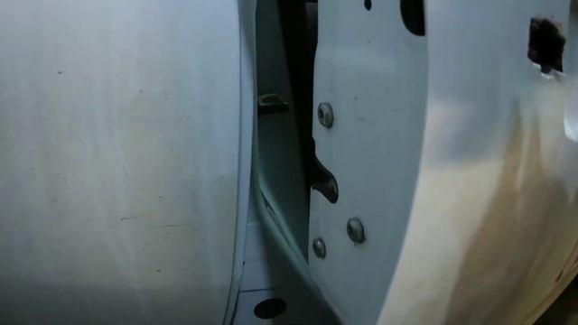 Опель Корса, маляр, жестянщик, штукатур в одном лице ?? смотреть онлайн