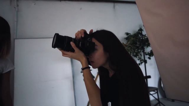 Backstage Amplituda design. Фотосессия в студии. смотреть онлайн
