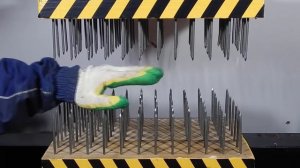 100-Тонный пресс с гвоздями против руки