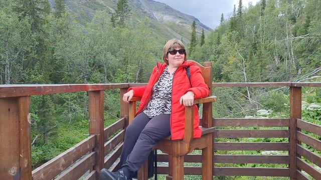 НЕМНОГО ПОЗИТИВА смотреть онлайн