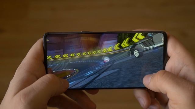 ZTE NUBIA X - Dual Display - Dual Fingerprint - Snapdragon 845 смотреть онлайн