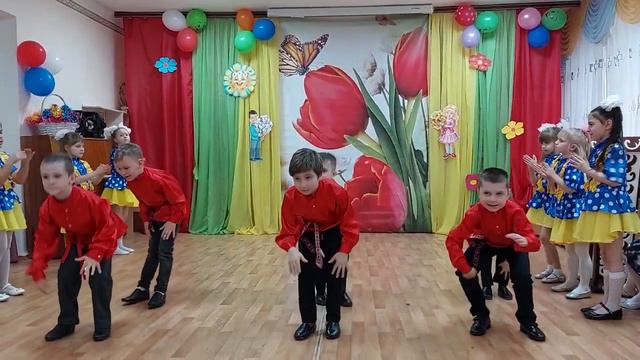 Когда девочка влюбилась в меня смотреть онлайн