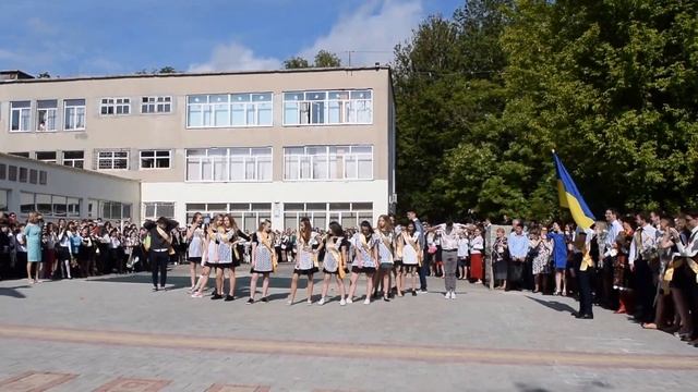 Флешмоб на последнем звонке в школе № 6 смотреть онлайн