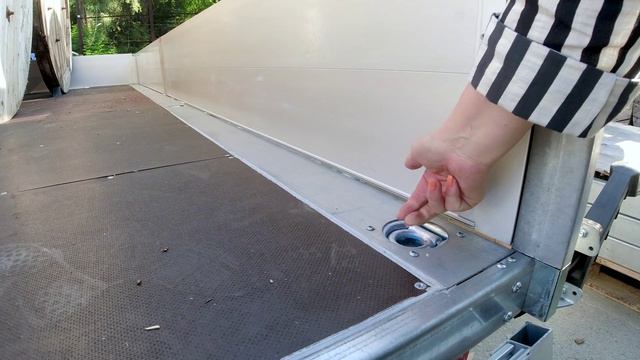 Обзор прицепа МЗСА H 5225-2.25 исп. 311 для коммерческих перевозок смотреть онлайн