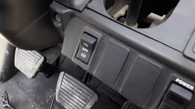 Японский вилочный погрузчик NISSAN P1F2A2D смотреть онлайн