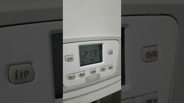 Caldaia Baxi DuoTec, rottura di balle, continui errori.. смотреть онлайн