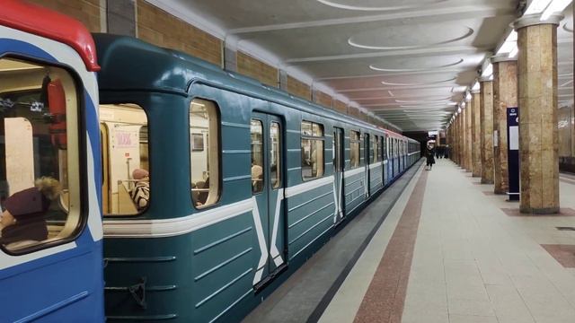 [До Сокольников] Метросостав 81-714.5М/81-717.5М "Номерной", маршрут №23 смотреть онлайн