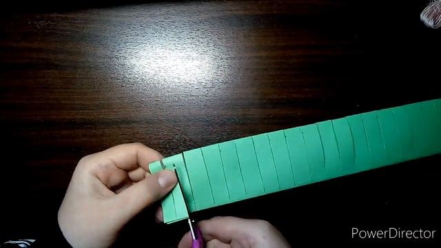 Гирлянда из бумаги на Новый год своими руками легко/ Новогодние поделки/ Новогодний декор смотреть онлайн