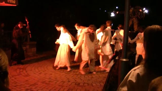 Олег Шиман - у частник в "Ночь в музее"г. Гродно. Танец молодежного театра "Надежда" 24.05.2015г. смотреть онлайн