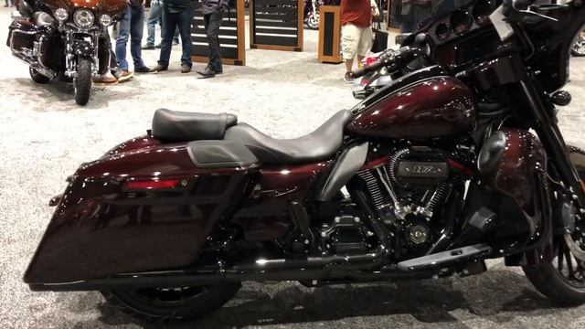 New CVO STREET GLIDE 117 -New models Harley-Davidson 2019 in San Diego смотреть онлайн