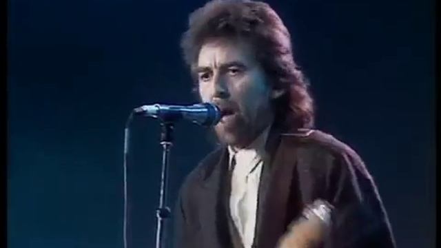 George Harrison and Eric Clapton While my guitar gently weeps HQ YouTube смотреть онлайн