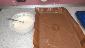 Сухой бисквит (печенье)