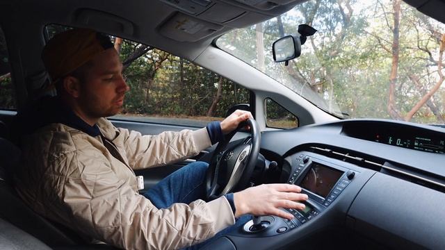 TOYOTA PRIUS - практически идеальный автомобиль
