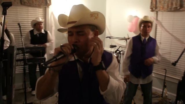 Invasores musical - el corrido de los perez смотреть онлайн