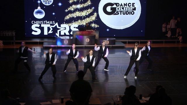 Чемпионат Christmas Stars 2022 хип-хоп малая группа юниоры Goliaf rulit смотреть онлайн