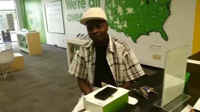 Most Loyal Oldest Cricket Wireless Customer Interview 13 Years Strong Special Guest Mr Dean смотреть онлайн