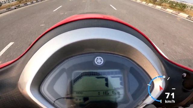 Yamaha Fascino 125 Hybrid ACCELERATION TOP SPEED & BRAKING TEST | True GPS Speed смотреть онлайн