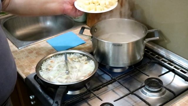 #004 - грибной сливочно-сырный крем-суп (ОСТРО С АНДРЕЕМ) || cream soup with cheese and mushrooms смотреть онлайн
