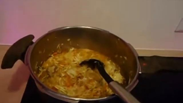 Капуста тушеная с мясом и сосисками(SEGATINO),австро-венгерская кухня смотреть онлайн