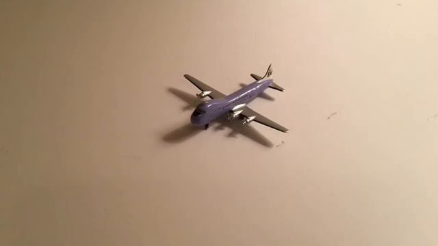 Episode 432: Blue Box Braniff International "Lavender Jellybean" ATL-98 Carvair 1/500 Scale смотреть онлайн