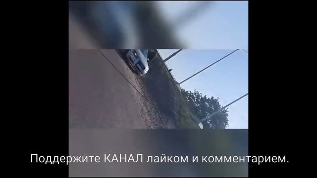 Как наказать обочечников и других хамов не нарушив закон. Водитель Камара и Майбах щемят обочечнико смотреть онлайн