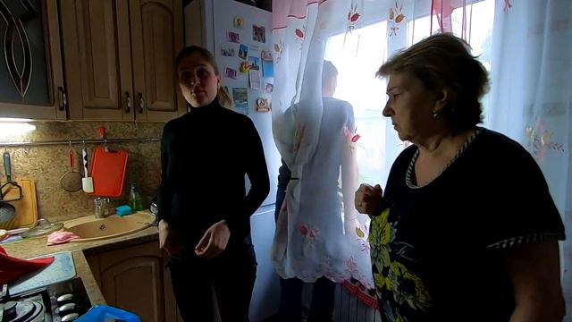 VLOG: КАК ХОРОШО под МАМИНО КРЫЛО!❤//🤪Оставили ГОЛОДНОЙ//Гостиная ПРЕОБРАЖАЕТСЯ👍 смотреть онлайн