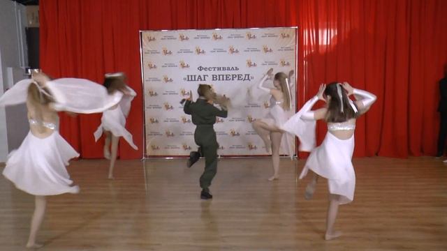 Баллада о бомбере. Концепт-балет Twizzle смотреть онлайн