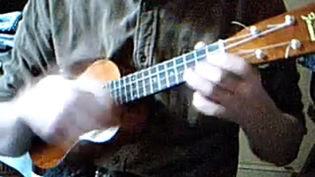 「KAIMANA HILA」 On Ukulele