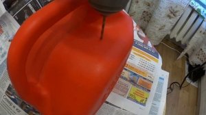 Топливный бак для лодочного мотора, из старой канистры