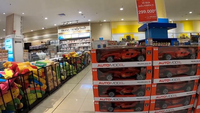 TRẤN THÀNH MỜI KHÁCH ĐI SẮM TẾT siêu thị nhật bản GIỜ LINH - Aeon MALL TÂN PHÚ I cuộc sống sài gòn смотреть онлайн