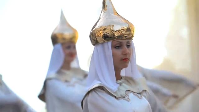 Летопись 2014. Фестиваль фотографии "Цвет белой стены" смотреть онлайн