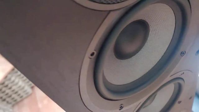 Elac Debut F5.2 + Kenwood L-06M -1 смотреть онлайн