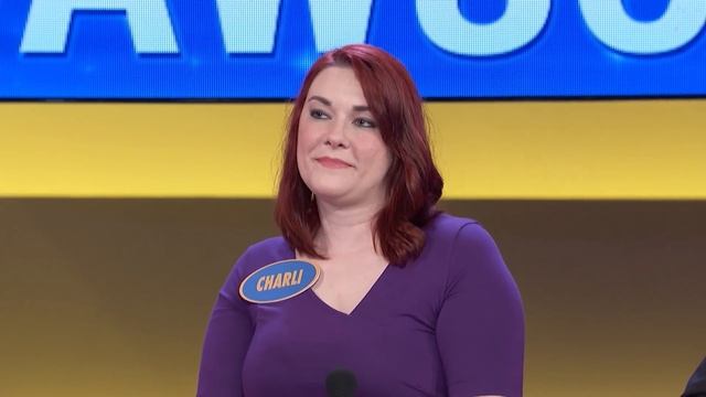 Steve Harvey introduces "Strip Family Feud'! смотреть онлайн