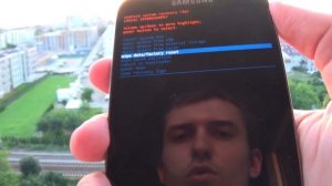 Как удалить все данные с телефона