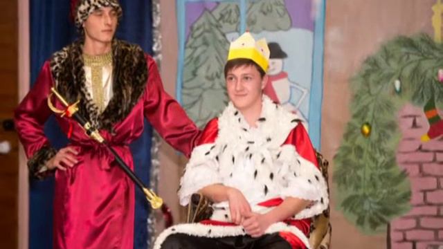 Фотографии 11 класса. приазовская Ялта 2014 год смотреть онлайн