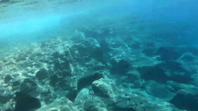 Снорклинг на пляже Матала (Matala), Крит, Греция 2021 смотреть онлайн