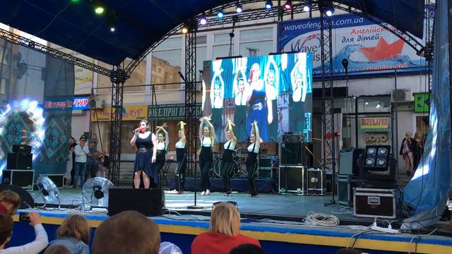 Васильків: День Міста 2019 р. Танок під Латино-Американську мелодію смотреть онлайн