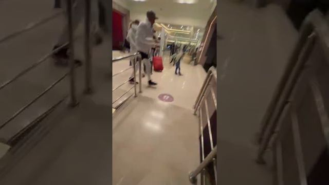 #VLOG.DAY ONE. Египет. Хургада. Зима 2022. Airport. Заезд в отель. смотреть онлайн