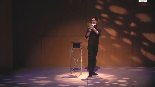 Benny Li - Simply Card Manipulation смотреть онлайн