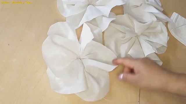 Camino De Mesa Con Flores De Nochebuena | Christmas Eve Table Runner смотреть онлайн