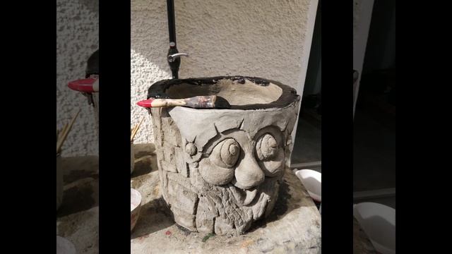 Изготовление ЦВЕТОЧНИКОВ из цемента в виде пней, бочек, бордюр в виде дерева. работа Ольги Ва смотреть онлайн