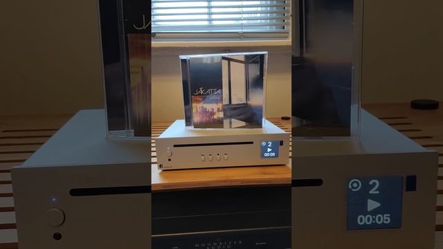 CD Player Gapless Test PT1. Ruark R3S/Pro-ject CD Box S3 and CD box E/Musical Fidelity M2sCD. смотреть онлайн