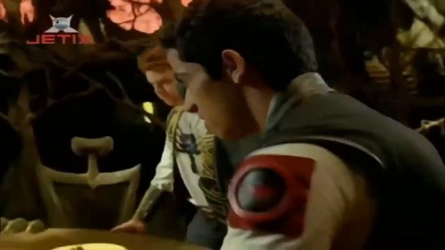 Power Rangers Forța Mistică Episodul 4 | Tare Ca Piatra (Episod Complet) смотреть онлайн