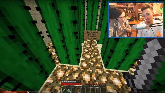 ЭТО МОЁ САМОЕ СТАРОЕ ВИДЕО ПО МАЙНКРАФТУ?! ЖЕСТЬ! КАК Я МОГ ЭТО СНИМАТЬ?!