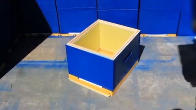 Двухкорпусный Улей Дадан под рамку 300мм (2 на 300) смотреть онлайн