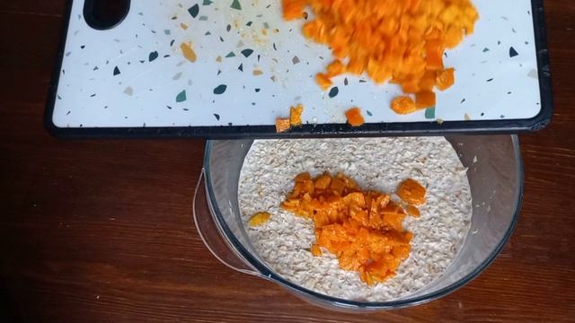 Овсяная запеканка с мандариновыми корками