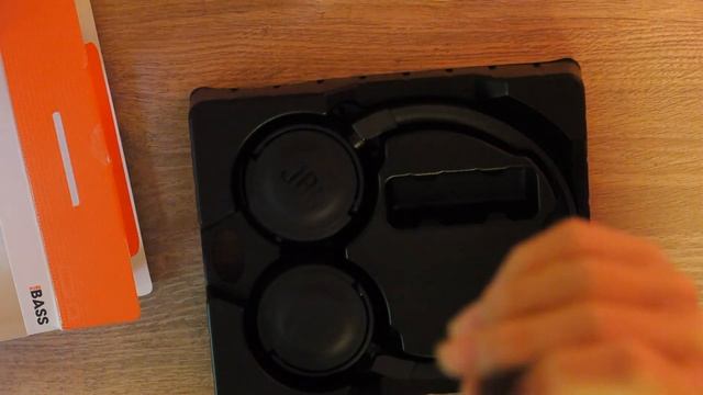 DEBALLAGE:JBL T450BT смотреть онлайн